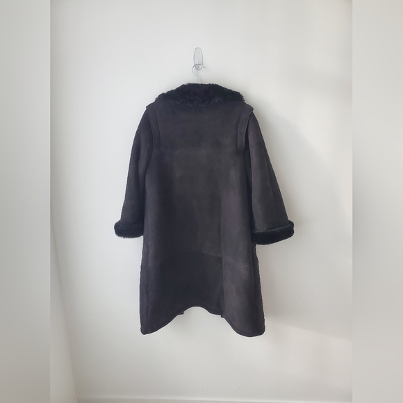 Vintage Black Leather Attic Shearling sheepskin Coat - Picture 14 of 16